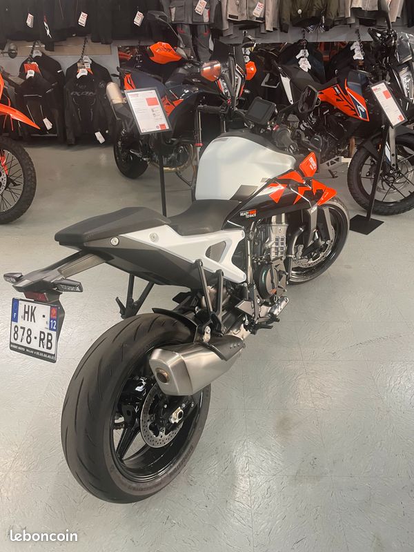 KTM 990 Duke 2026